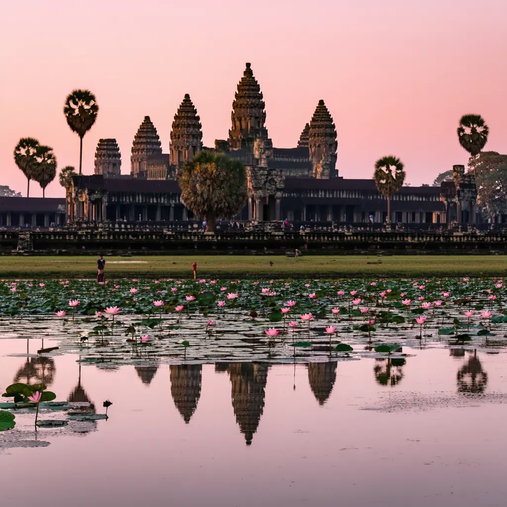 Siem Reap &mdash; Angkor Wat at sunrise