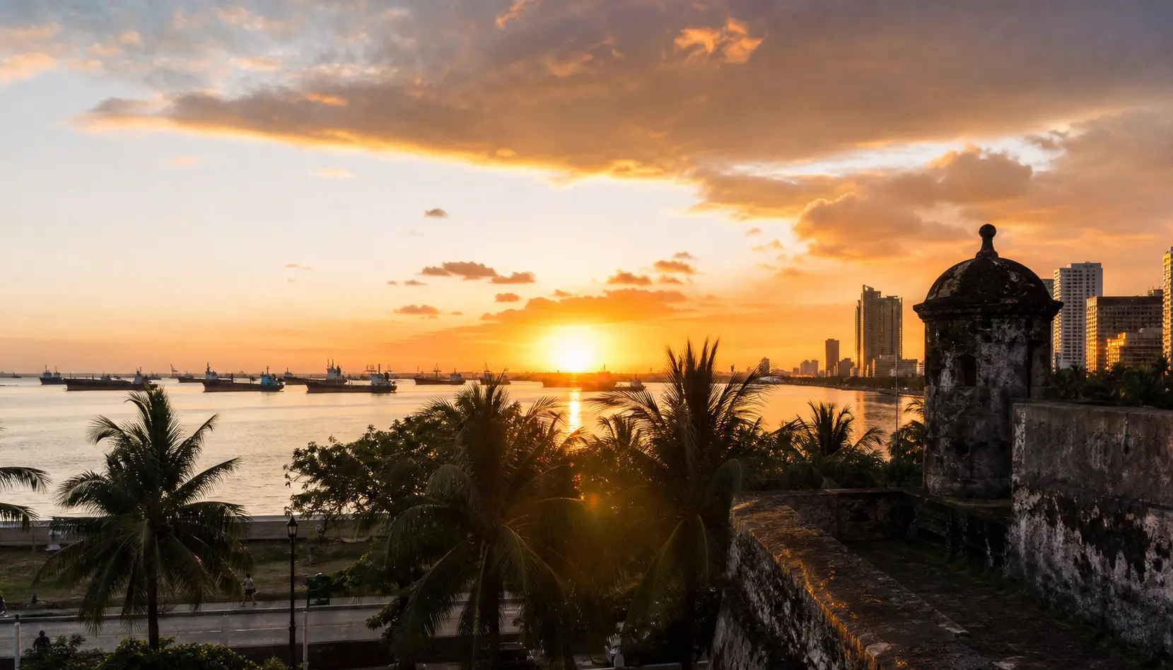 Manila Bay burning gold