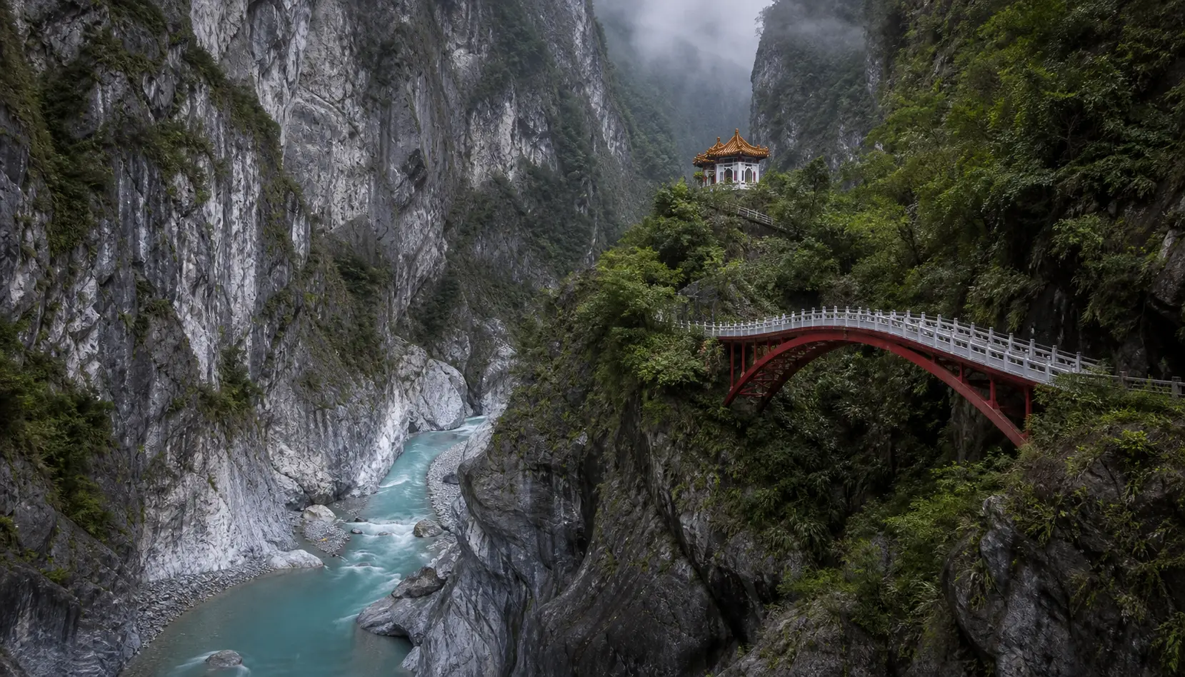Taroko Gorge — marble canyon walls above the river